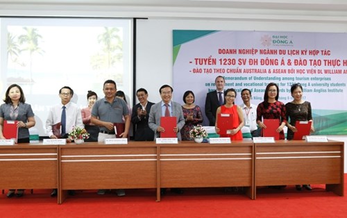 1.230 vị trí tuyển dụng 'mở toang' cánh cửa việc làm cho sinh viên Du lịch ĐH Đông Á 