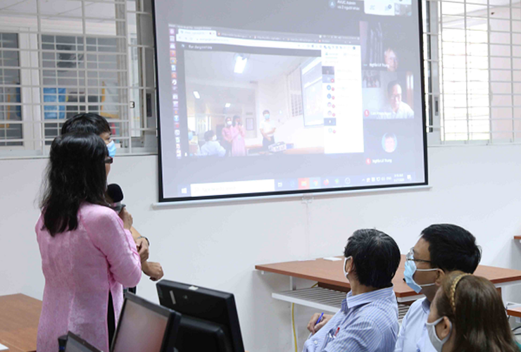 Khóa tập huấn khai thác tài nguyên giáo dục mở đầu tiên tại Đại học Đông Á