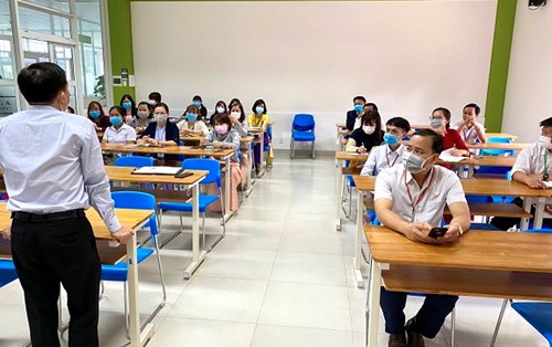 Đại học Đông Á “gây ấn tượng” với cách dạy học giữa tâm điểm nCoV